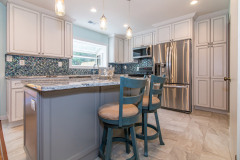 Arlington Kitchen Remodel with Two Toned Cabients