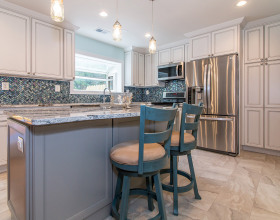 Arlington-Kitchen-Remodel-with-Two-Toned-Cabients-and-Large-Island-01