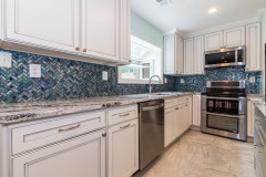 Arlington-Kitchen-Remodel-with-Two-Toned-Cabients-and-Large-Island-02