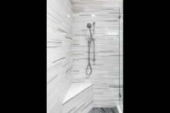 Beautiful-Contemporary-Bathroom-in-Vienna-06