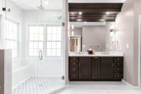 kanianthra-owners-bathroom-in-ashburn-1