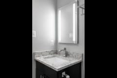 Light-Up-Your-Day-with-this-Master-Bathroom-08