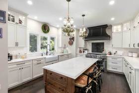 new-french-chateau-kitchen-in-leesburg-4