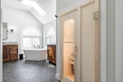 owners-zen-bathroom-in-herndon-1