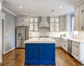 This-White-Kitchen-is-Feeling-Blue-Daba-Dee-03