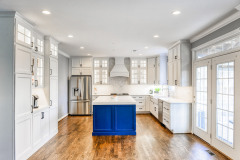 This-White-Kitchen-is-Feeling-Blue-Daba-Dee-02