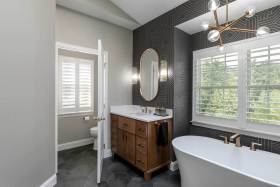 transitional-bath-in-belmont-country-club-3